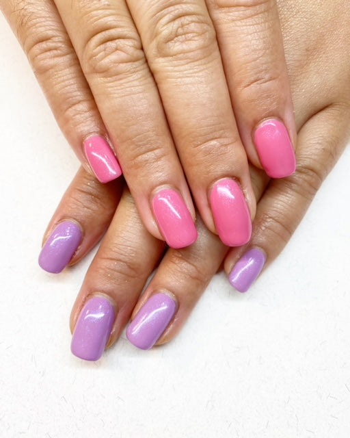 violet and pink nails