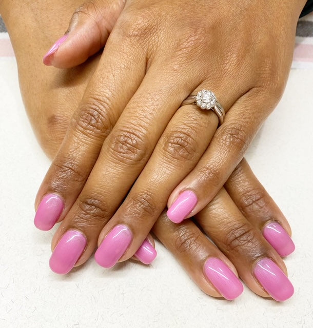 Pink nails for wedding