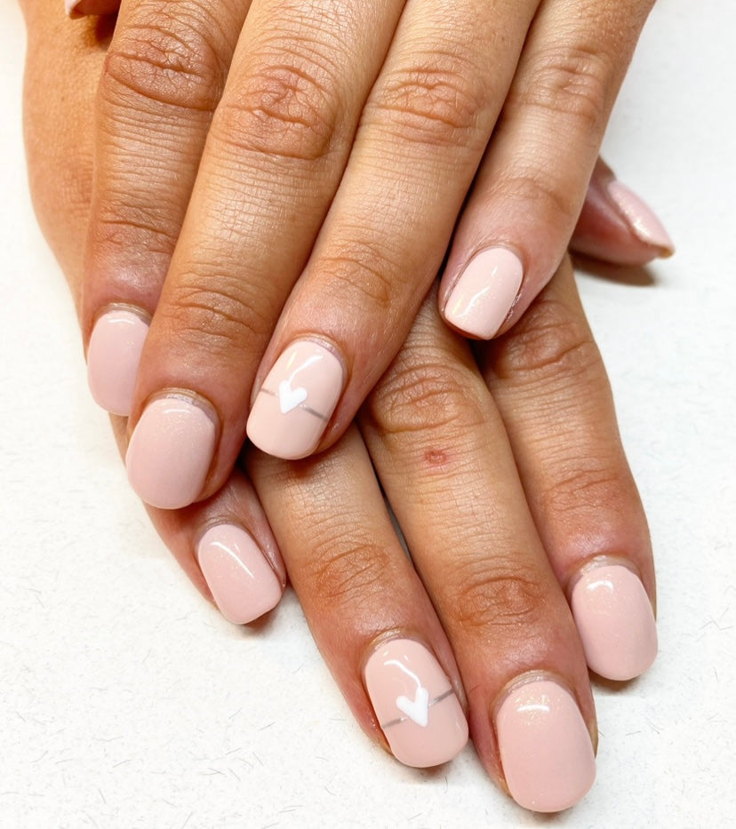 Pretty wellington nails in a pale pink color